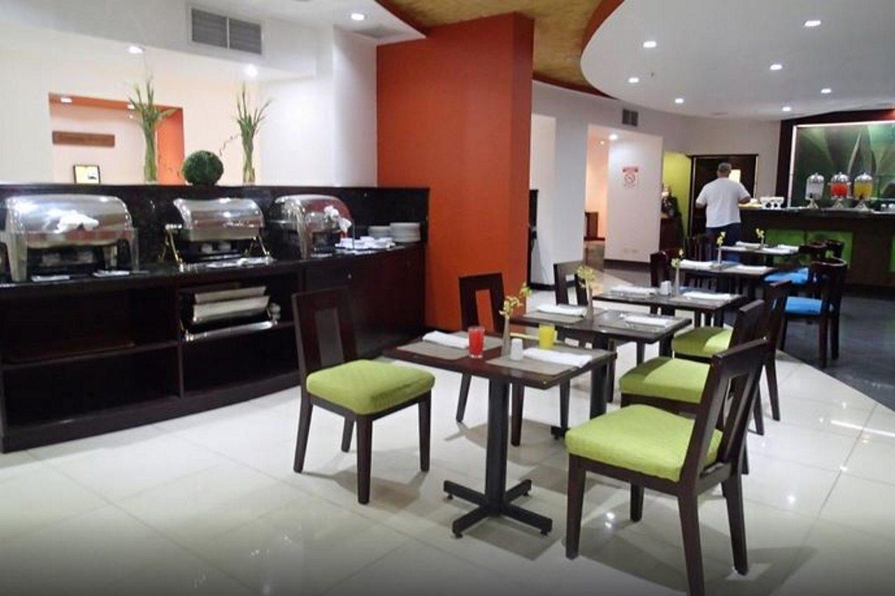Hotel Express Forum Costa Rica By Ihg San Jose (San Jose)