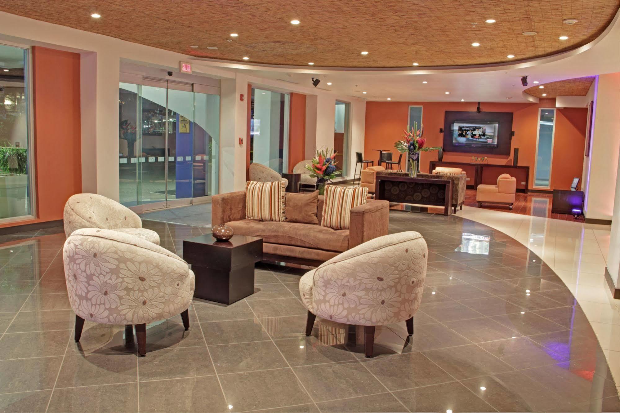 Express Forum Costa Rica By Ihg Hotel San Jose (San Jose)