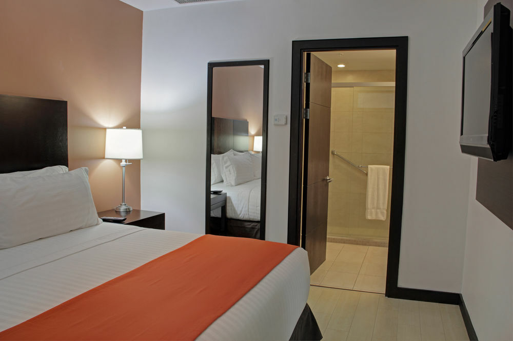 Express Forum Costa Rica By Ihg Hotel 4*